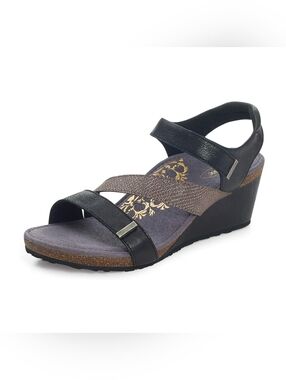 Aetrex Brynn Velcro Strap Leather Wedge Sandals, EUC
